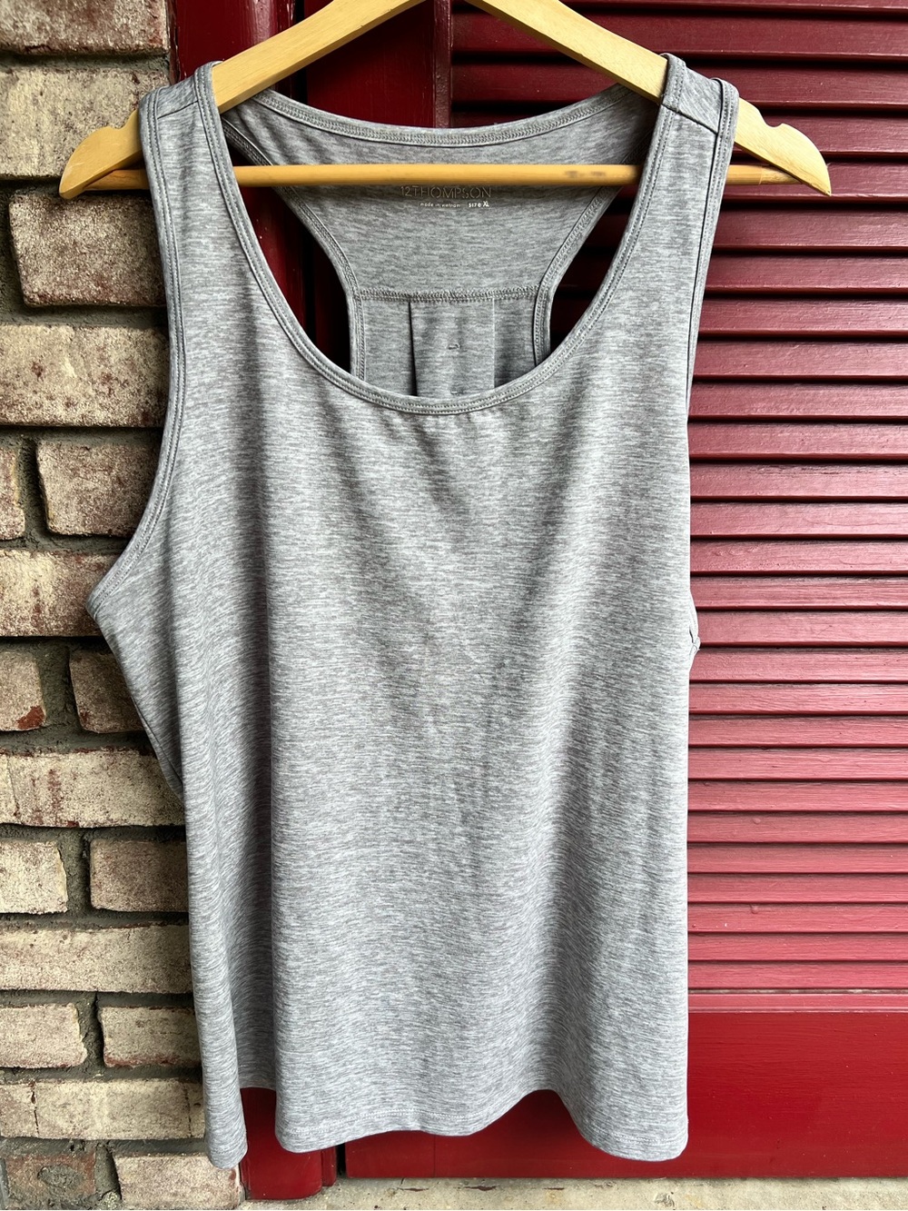 12 Thompson Grey Racerback Tank Top Extra Large